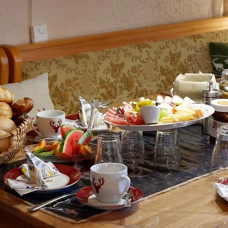 Mayer-schiller Bed and breakfast 3*